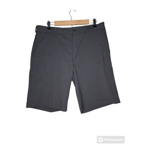 Nike Golf Shorts Men's Tour  Performance Gray Flat Dri- fit shorts Size 36